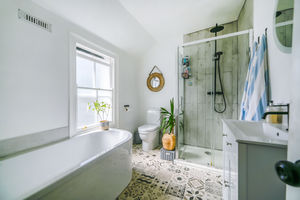 Bath/shower room- click for photo gallery